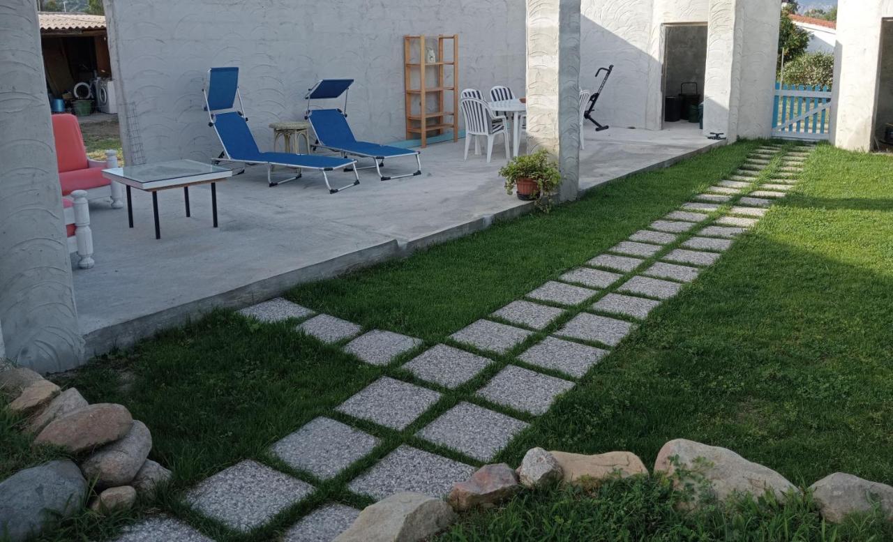 Free Zone Annunziata (Sardinia) Exterior foto